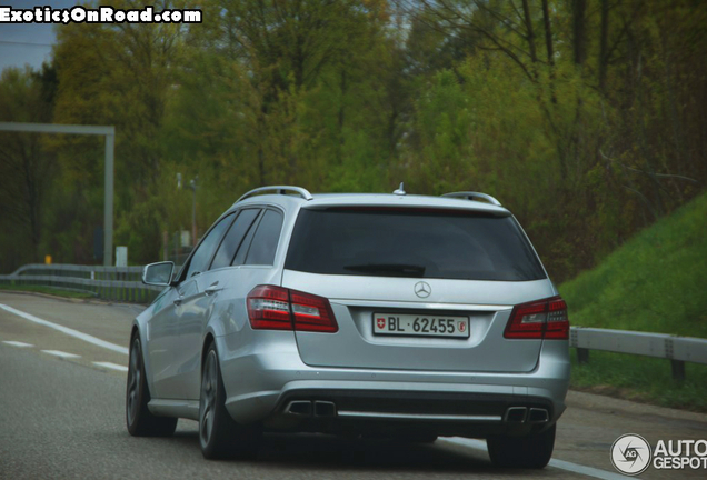 Mercedes-Benz E 63 AMG S212