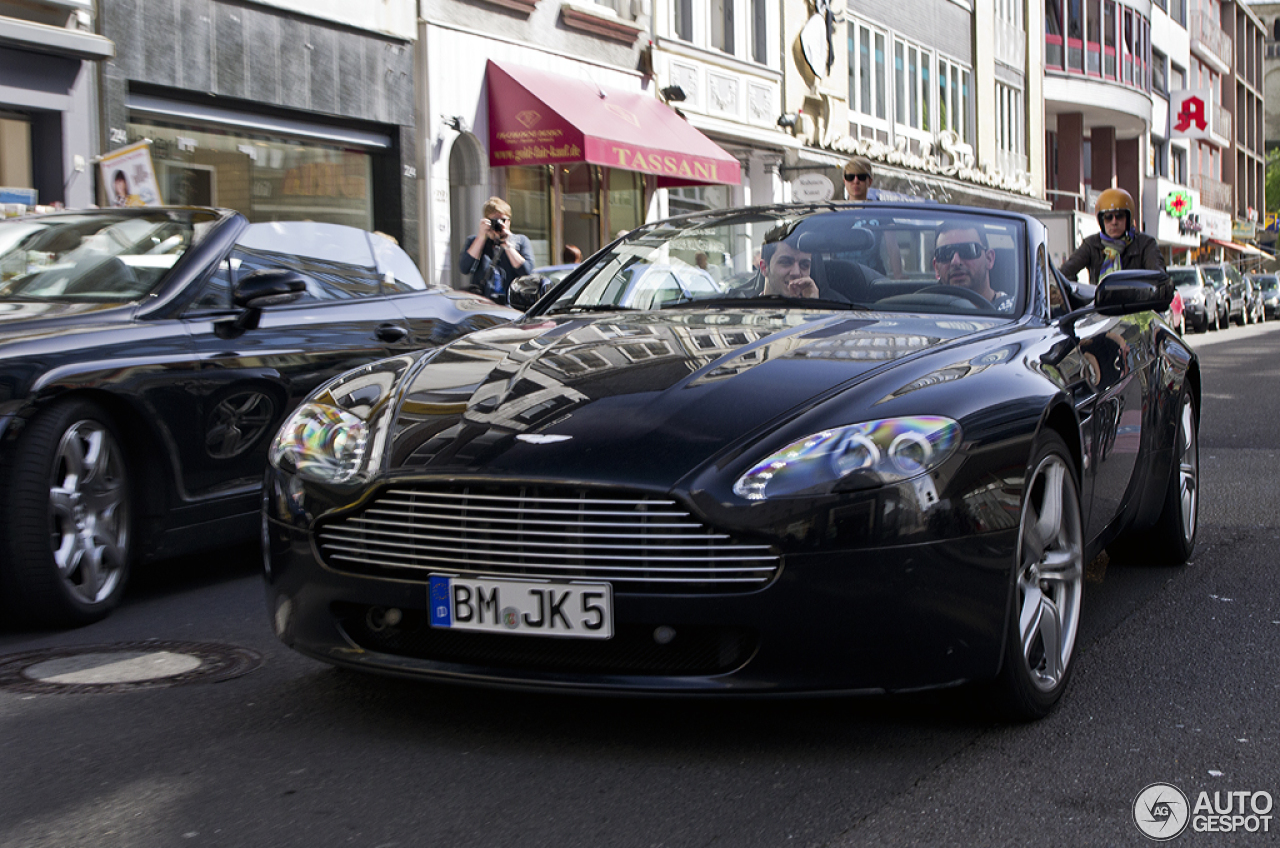 Aston Martin V8 Vantage Roadster