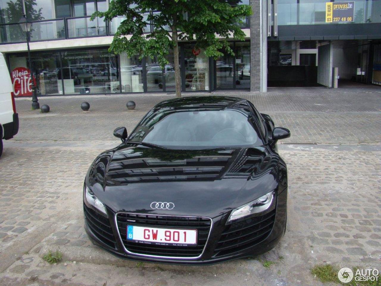 Audi R8