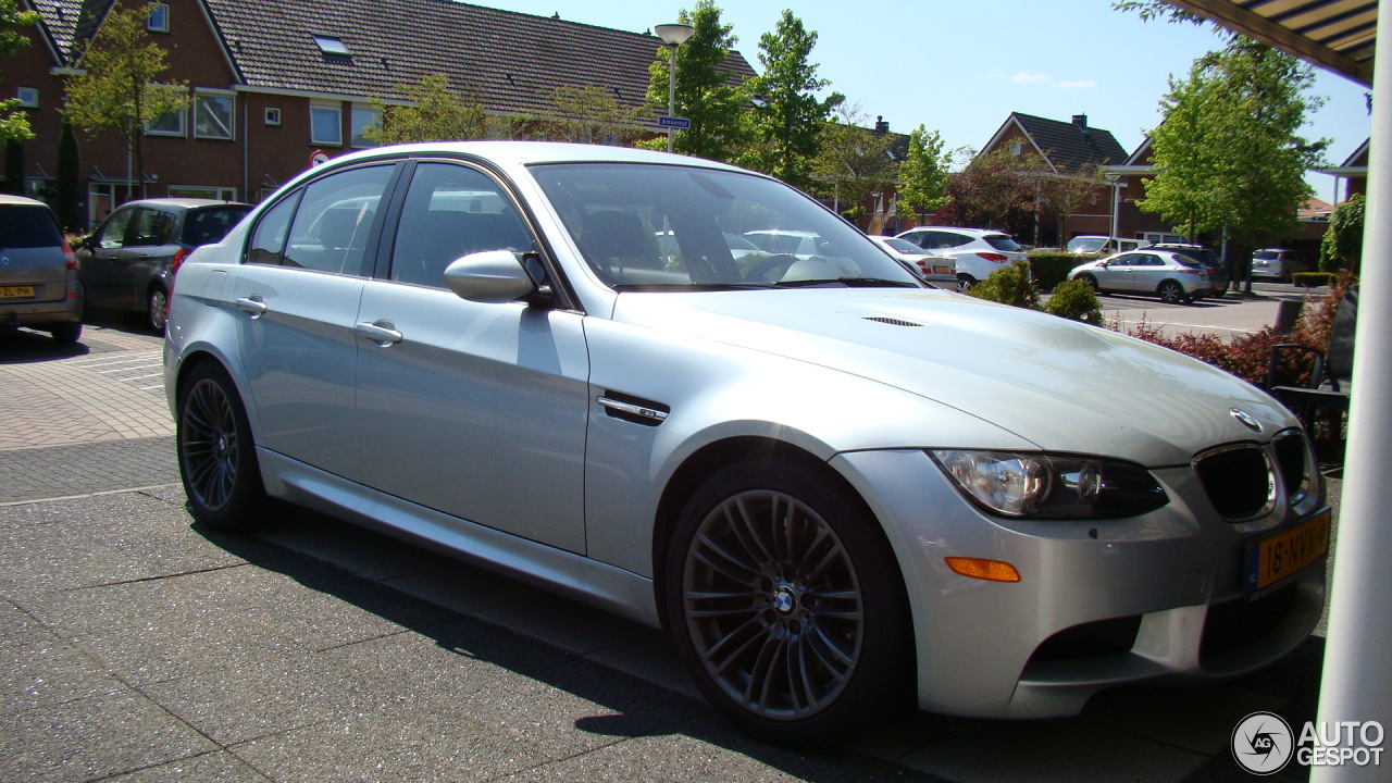 BMW M3 E90 Sedan 2009