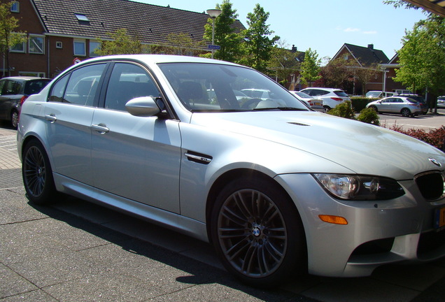 BMW M3 E90 Sedan 2009