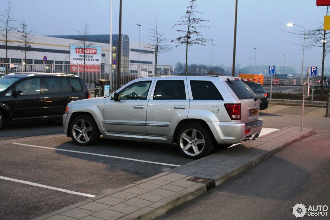 Jeep Grand Cherokee SRT-8 2005