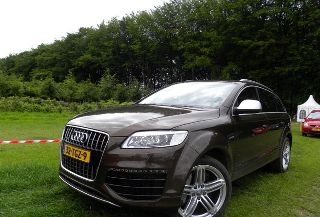 Audi Q7 V12 TDI