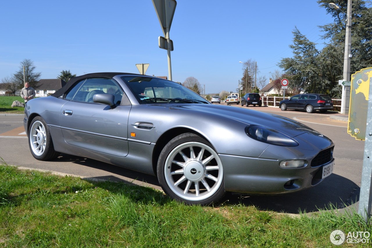 Aston Martin DB7 Volante