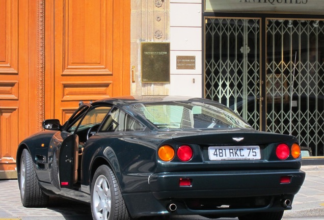 Aston Martin V8 Coupe