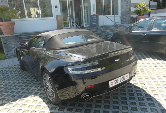 Aston Martin V8 Vantage Roadster