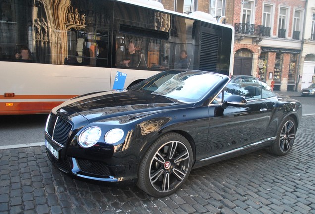 Bentley Continental GTC V8