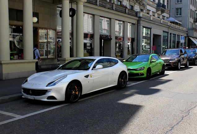 Ferrari FF