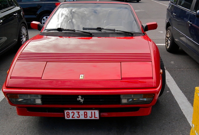 Ferrari Mondial T Cabriolet