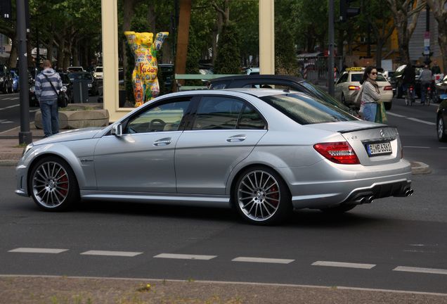 Mercedes-Benz C 63 AMG W204 2012