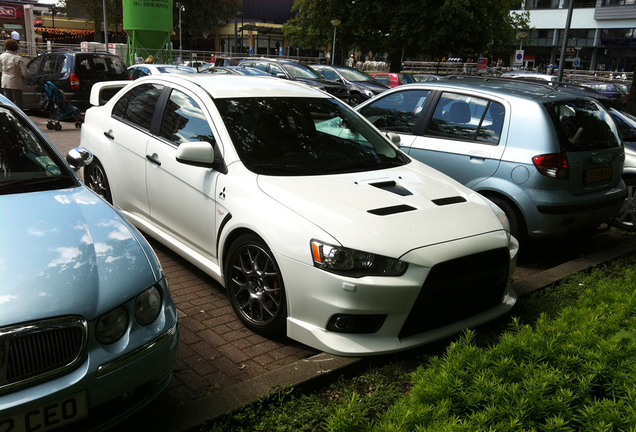 Mitsubishi Lancer Evolution X MR