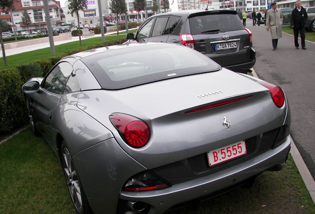 Ferrari California