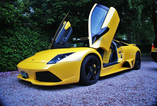 Lamborghini Murciélago LP640