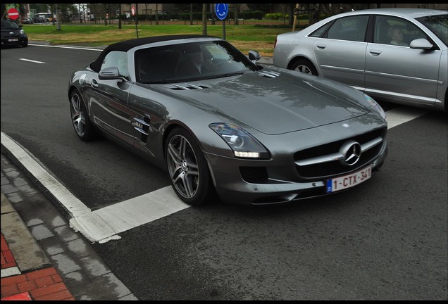 Mercedes-Benz SLS AMG Roadster