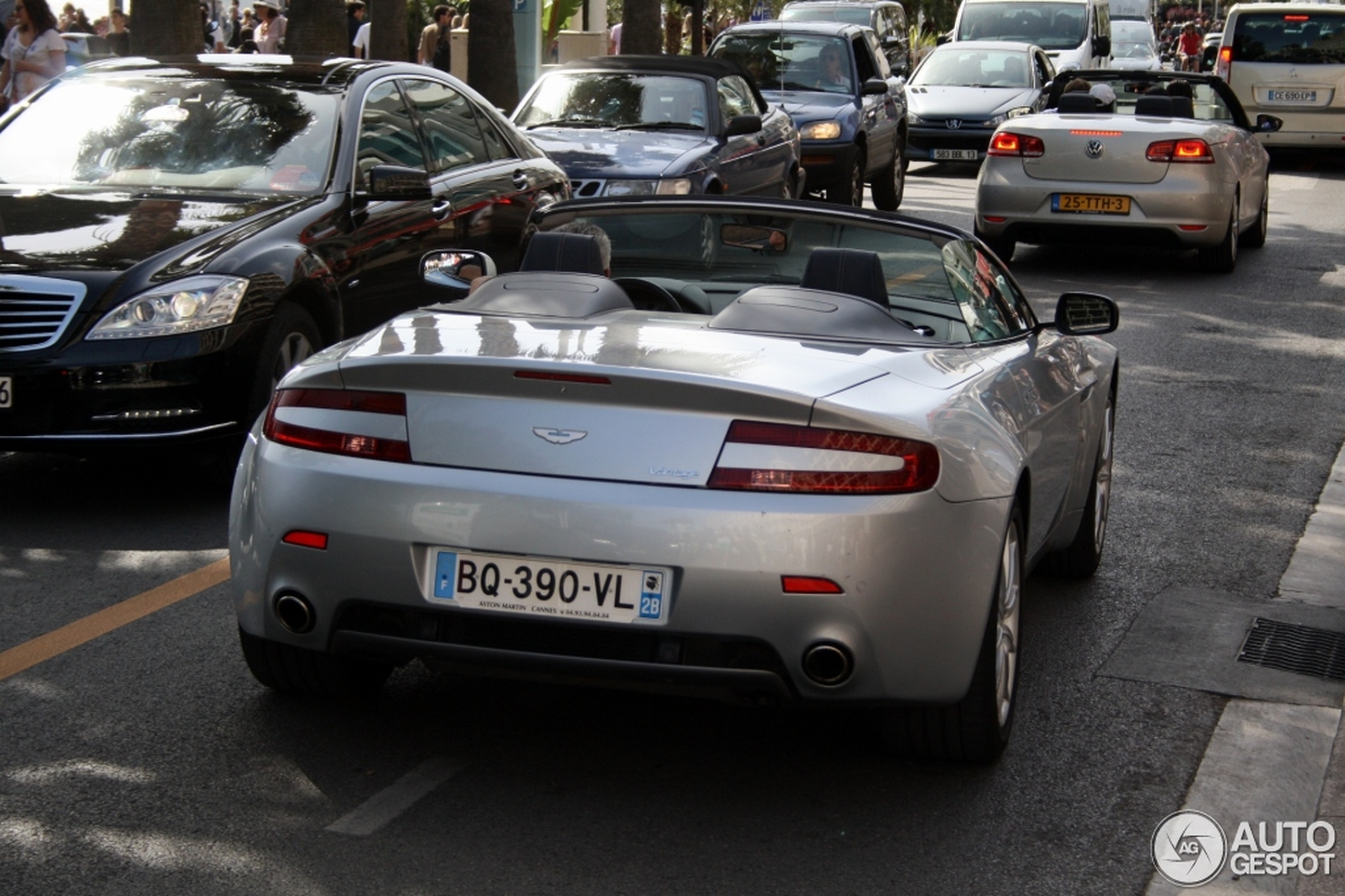 Aston Martin V8 Vantage Roadster