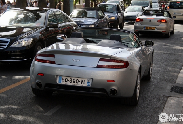 Aston Martin V8 Vantage Roadster