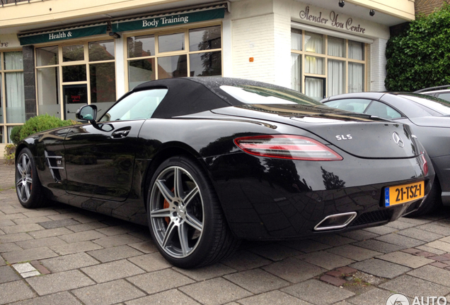 Mercedes-Benz SLS AMG Roadster