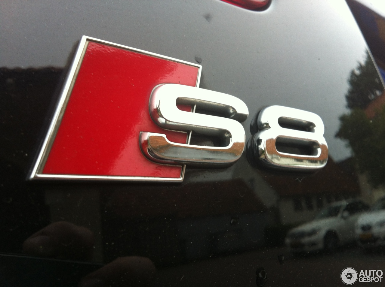 Audi S8 D3