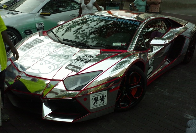 Lamborghini Aventador LP700-4