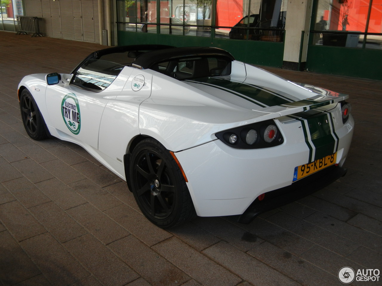 Tesla Motors Roadster Signature 250