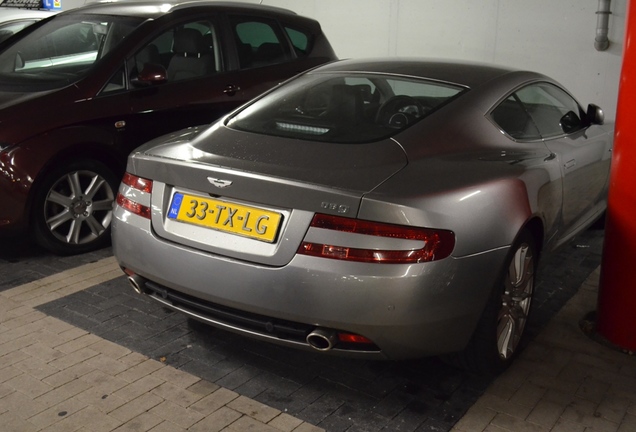 Aston Martin DB9