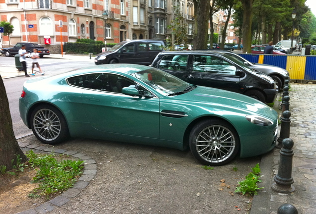 Aston Martin V8 Vantage