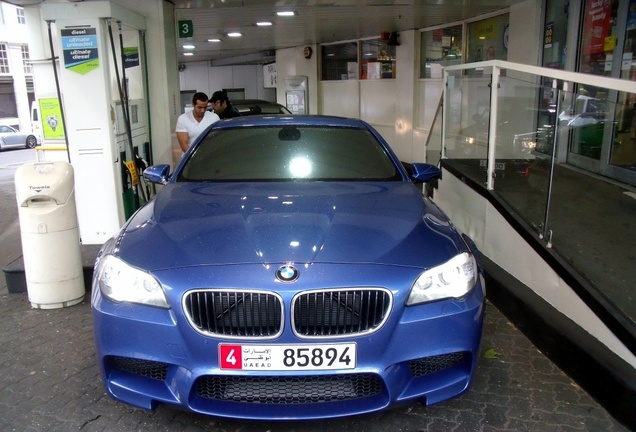 BMW M5 F10 2011