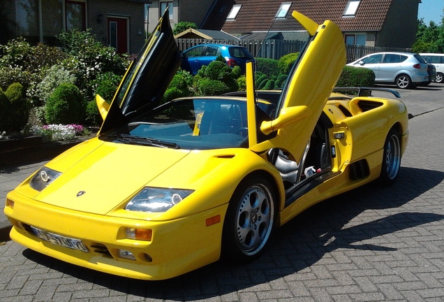 Lamborghini Diablo VT Roadster