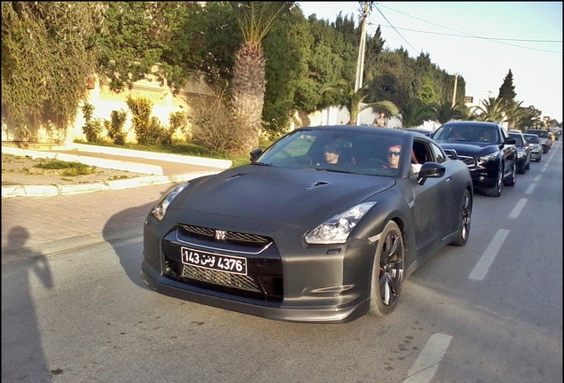 Nissan GT-R