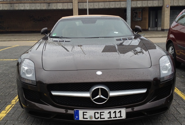 Mercedes-Benz SLS AMG Roadster