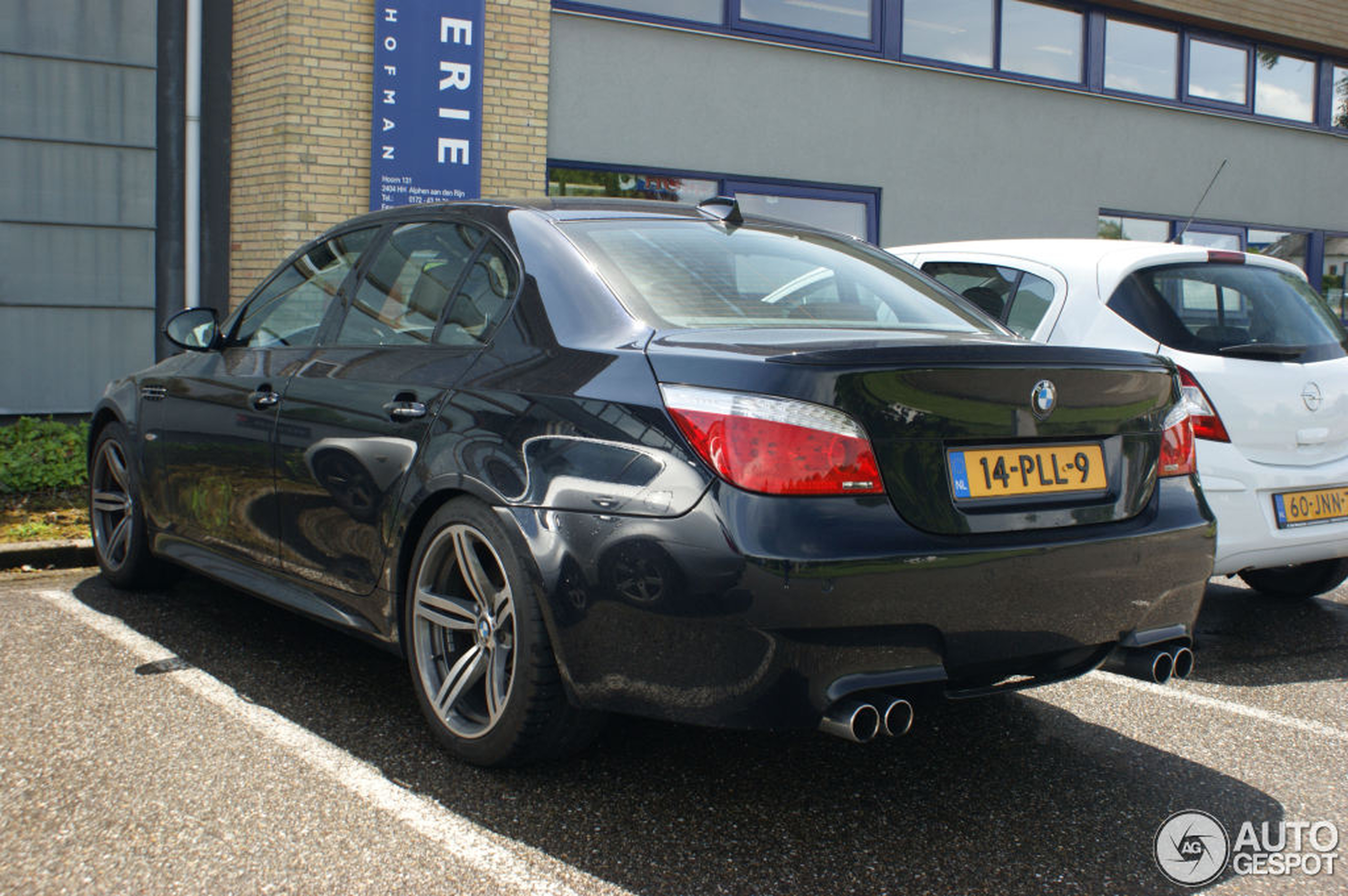 BMW M5 E60 2005