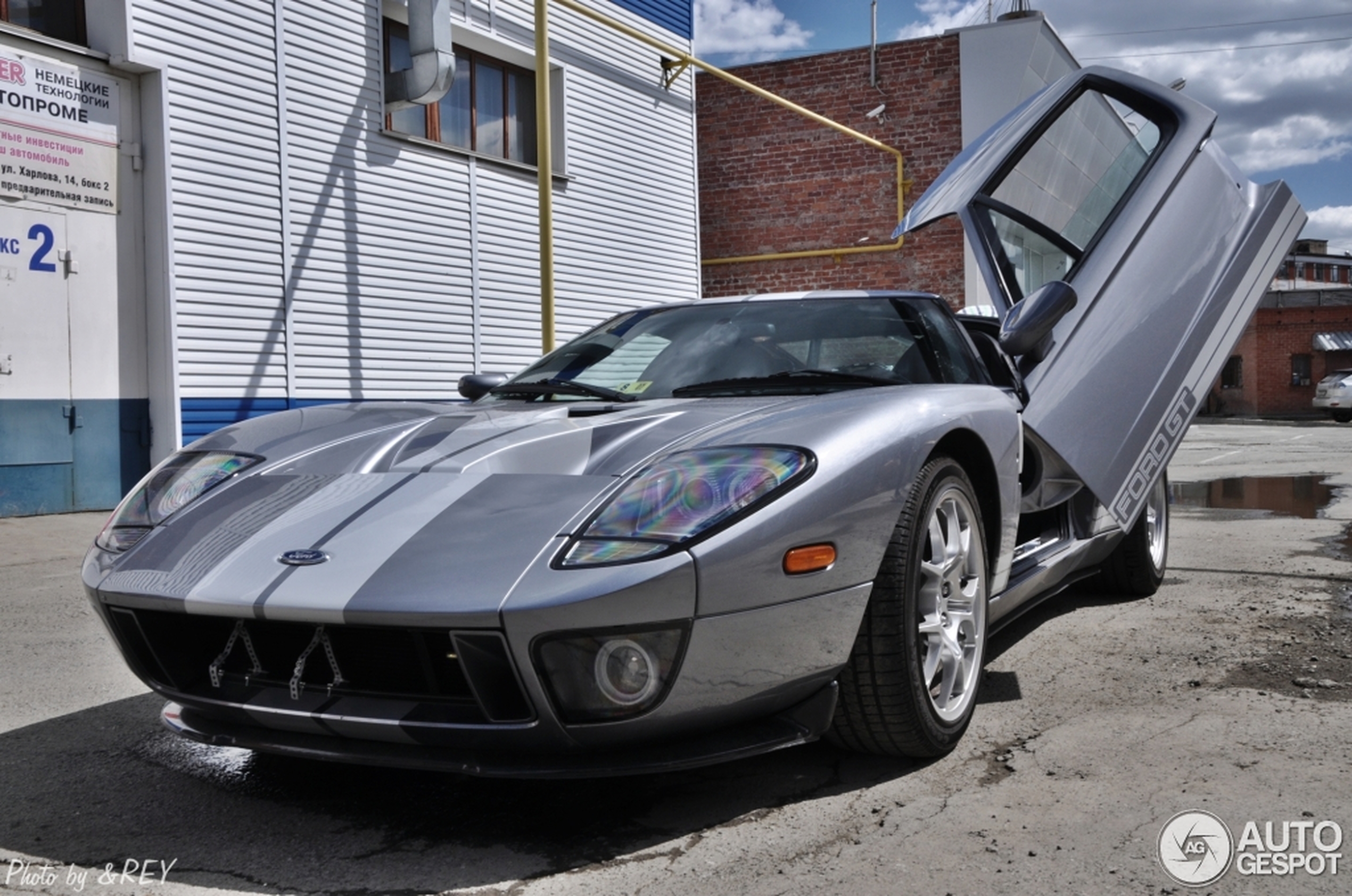 Ford GT