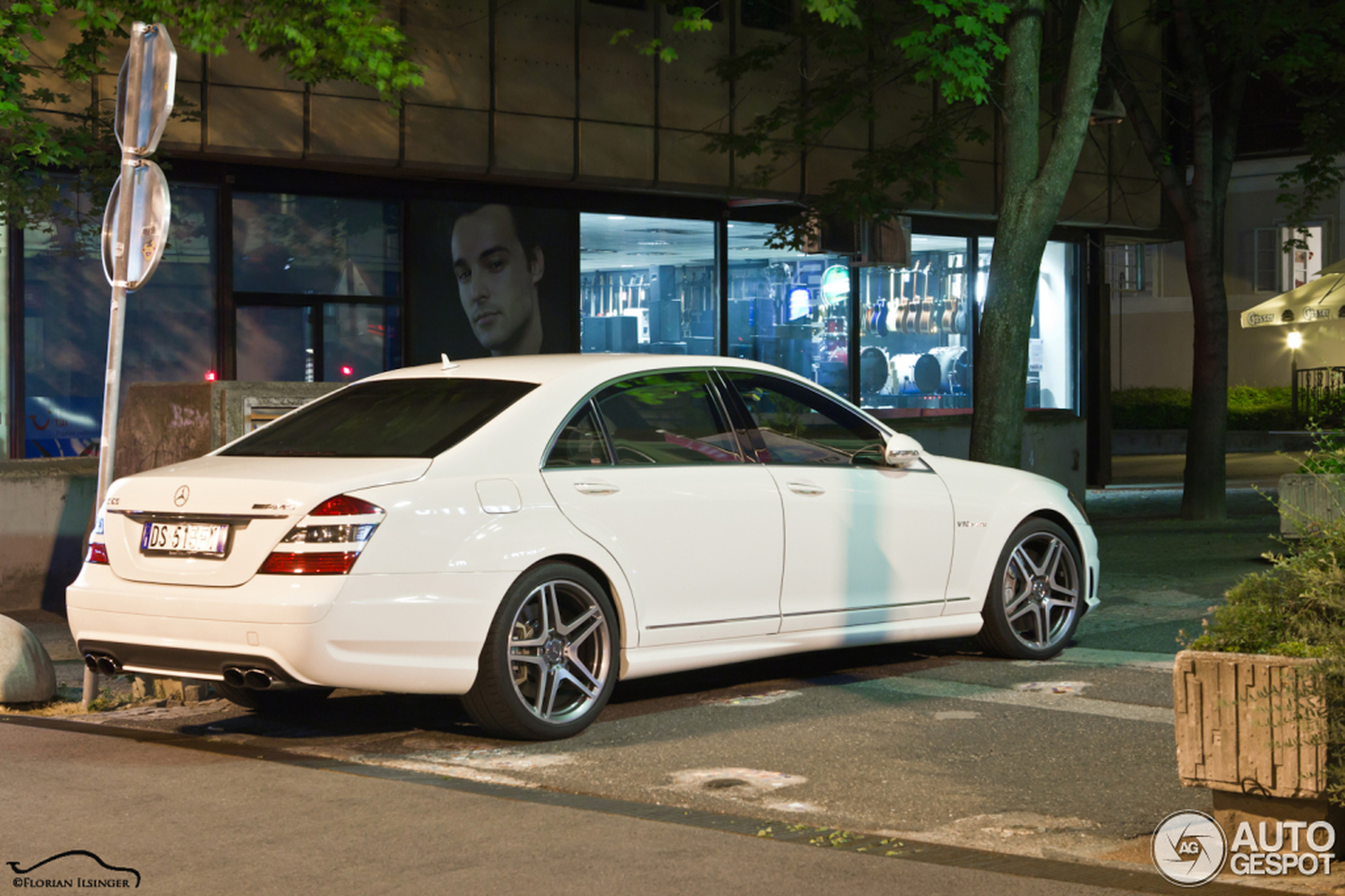 Mercedes-Benz S 65 AMG V221