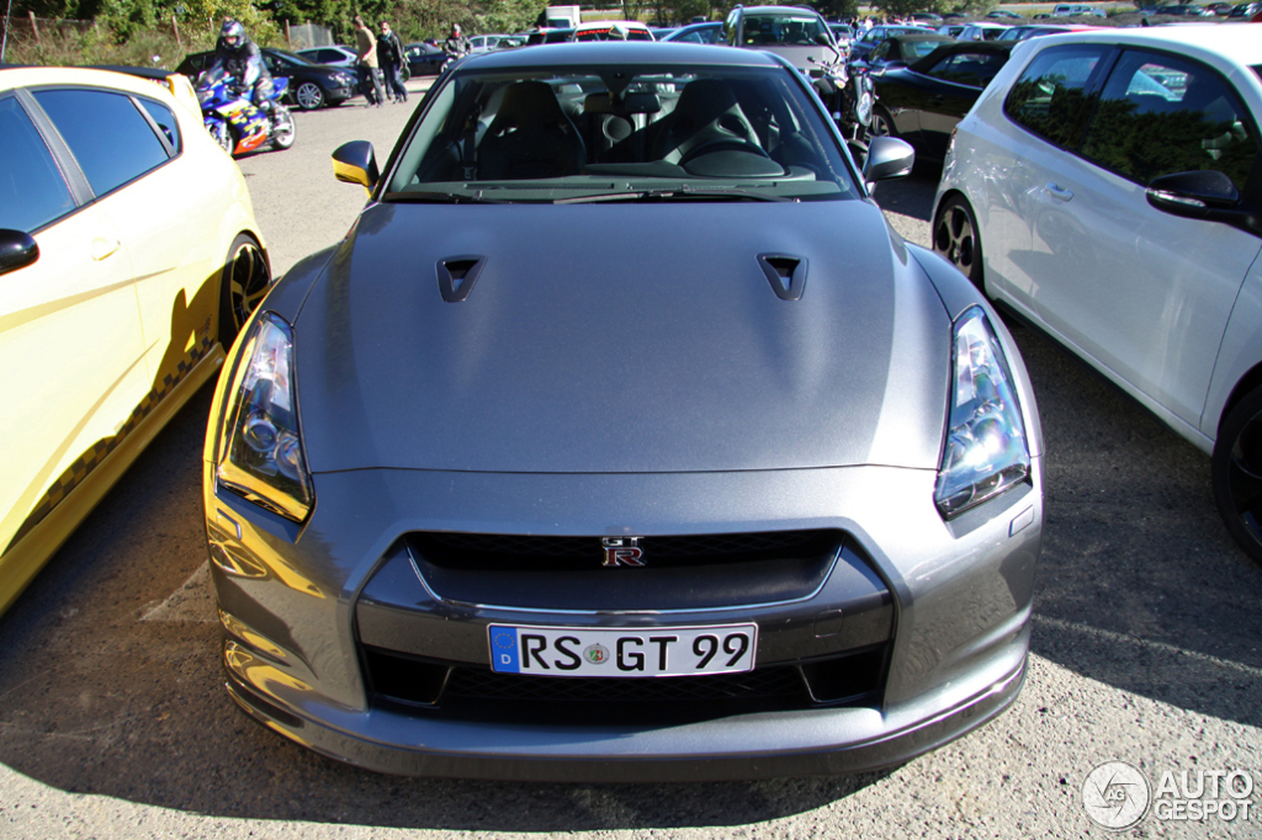 Nissan GT-R