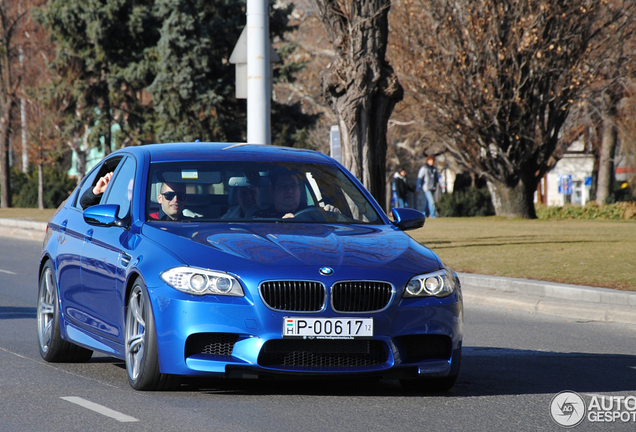 BMW M5 F10 2011