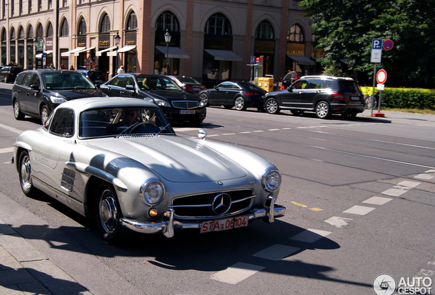 Mercedes-Benz 300SL Gullwing