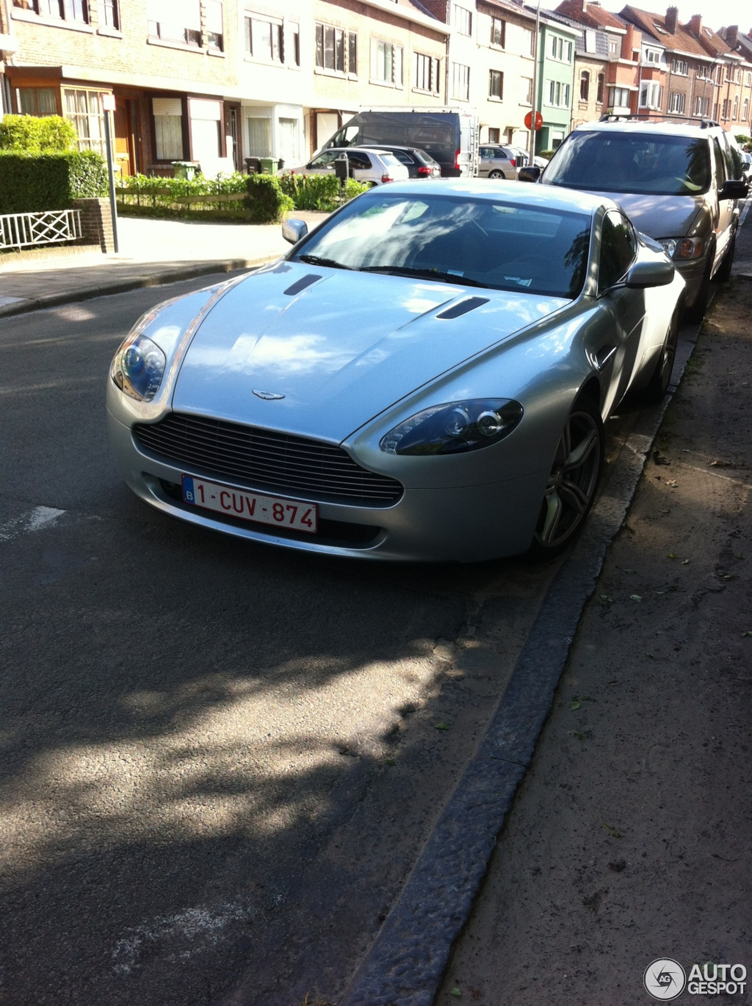 Aston Martin V8 Vantage