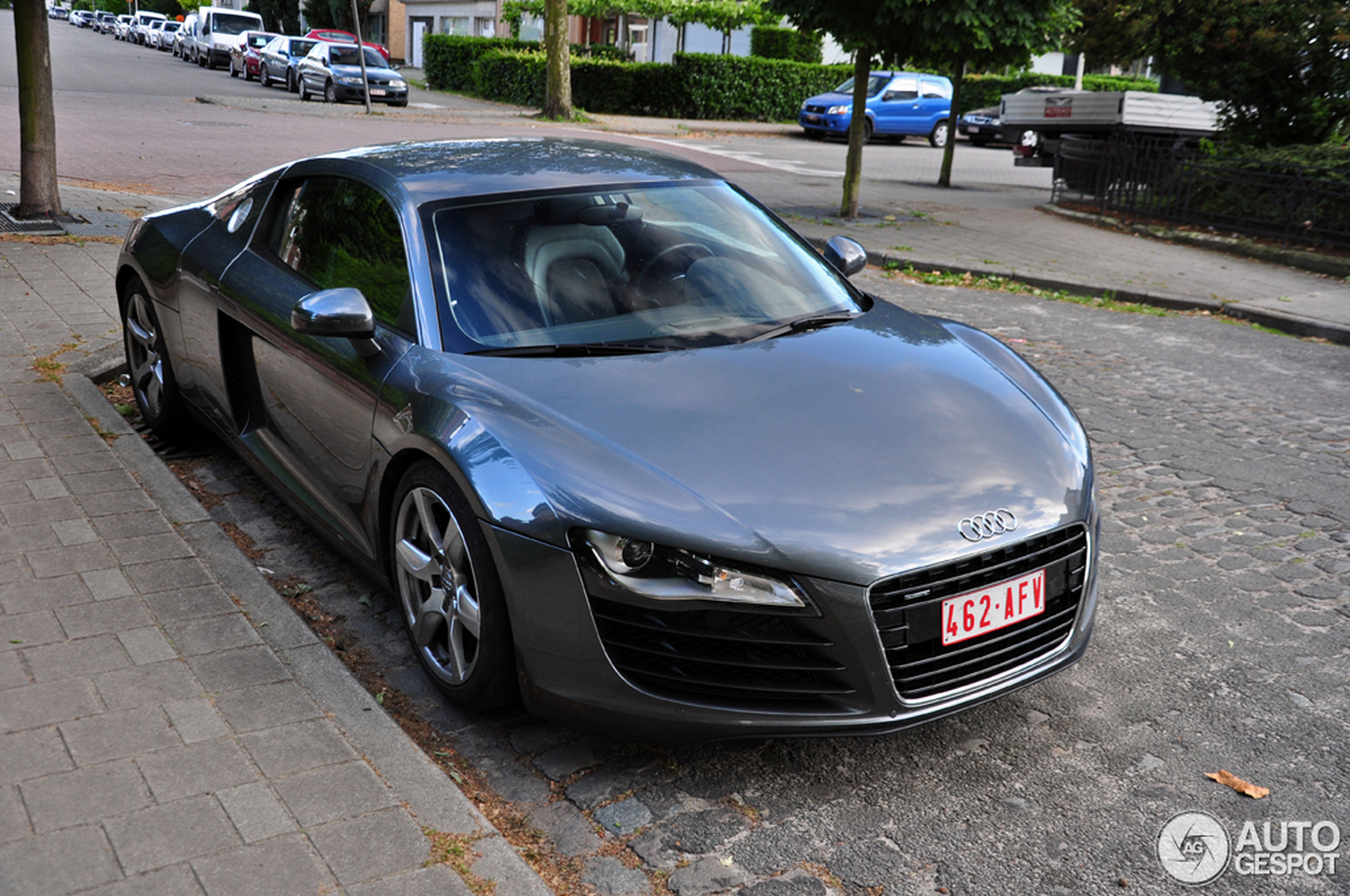 Audi R8