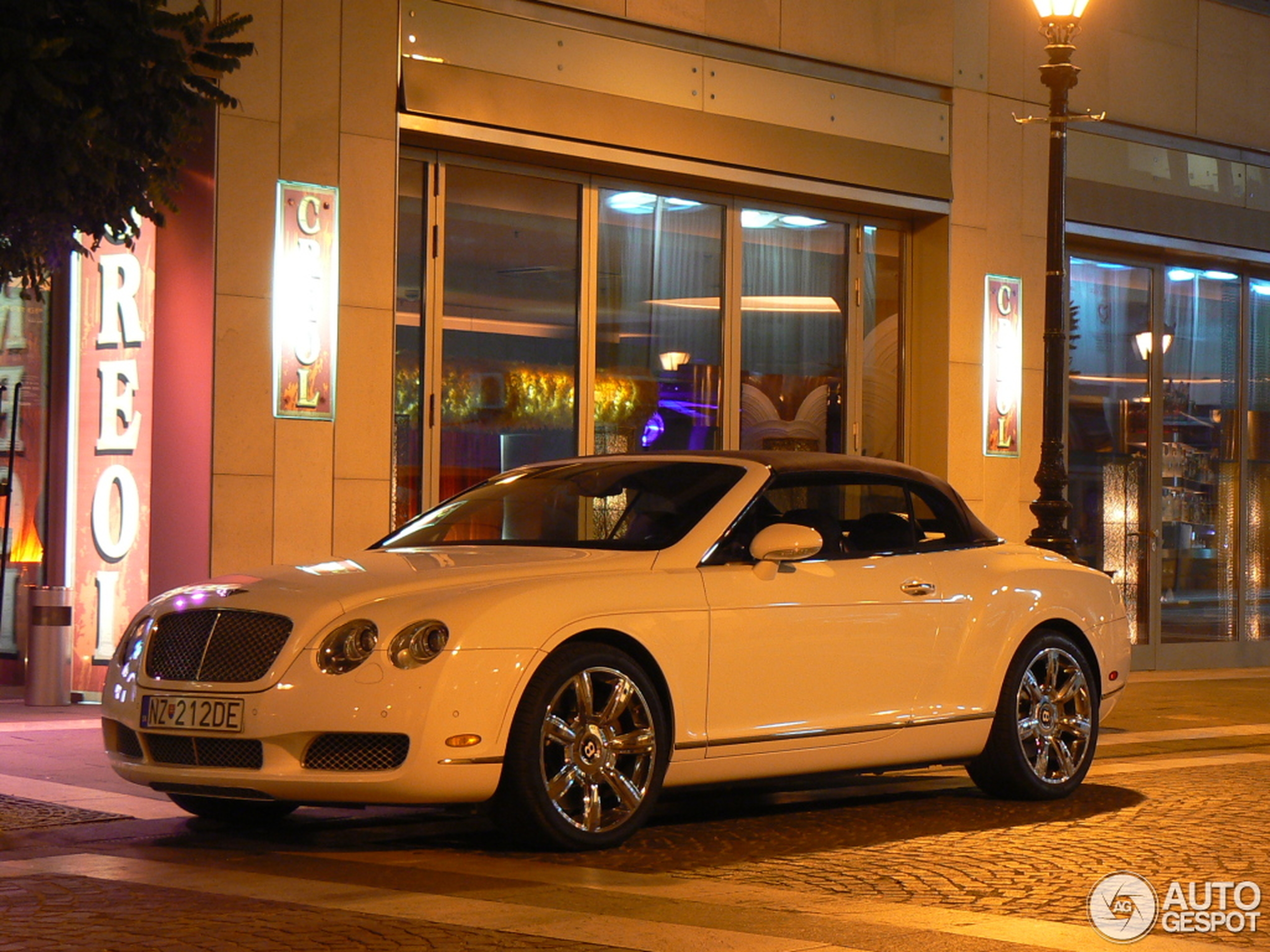 Bentley Continental GTC