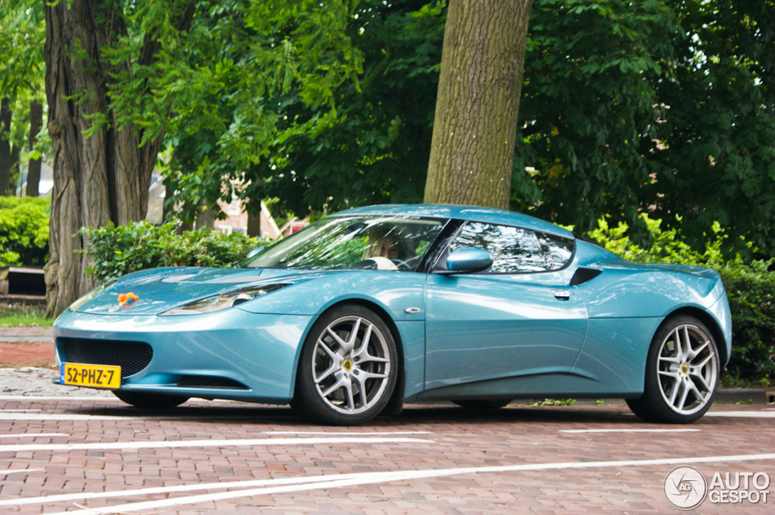 Lotus Evora