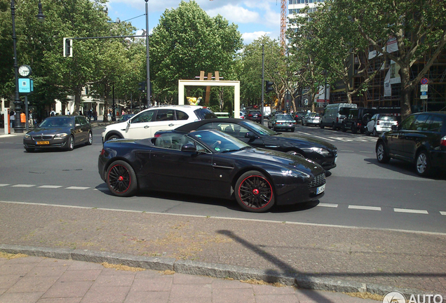 Aston Martin V8 Vantage Roadster