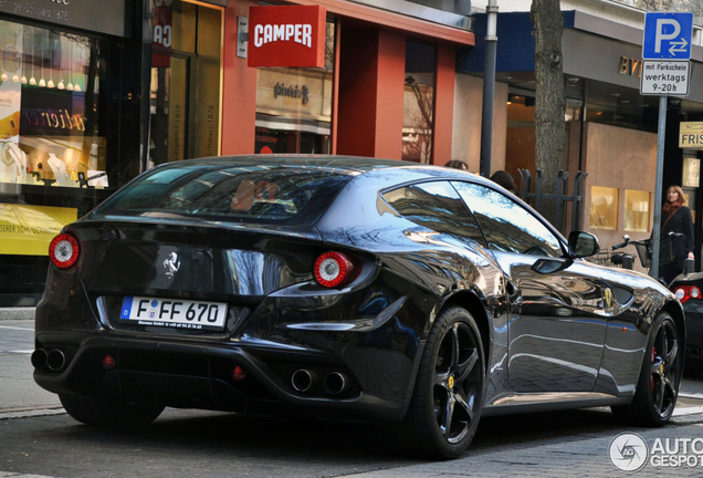 Ferrari FF