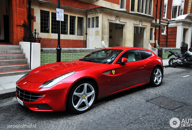 Ferrari FF