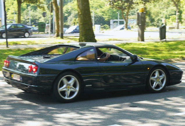 Ferrari F355 GTS