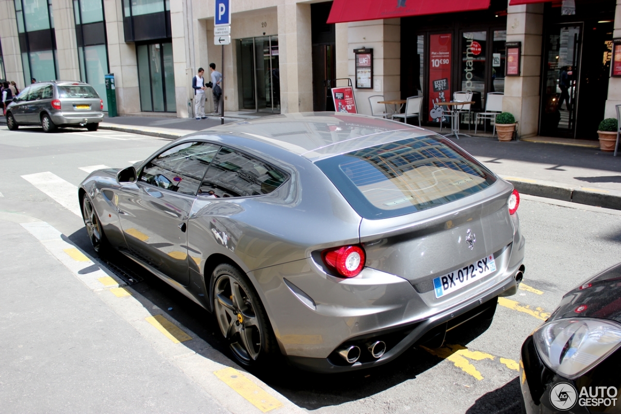 Ferrari FF