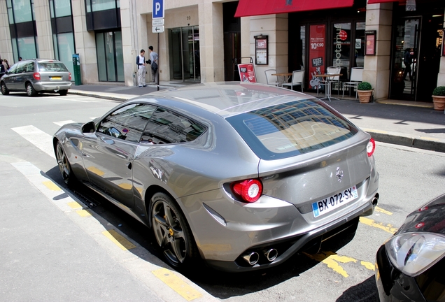 Ferrari FF