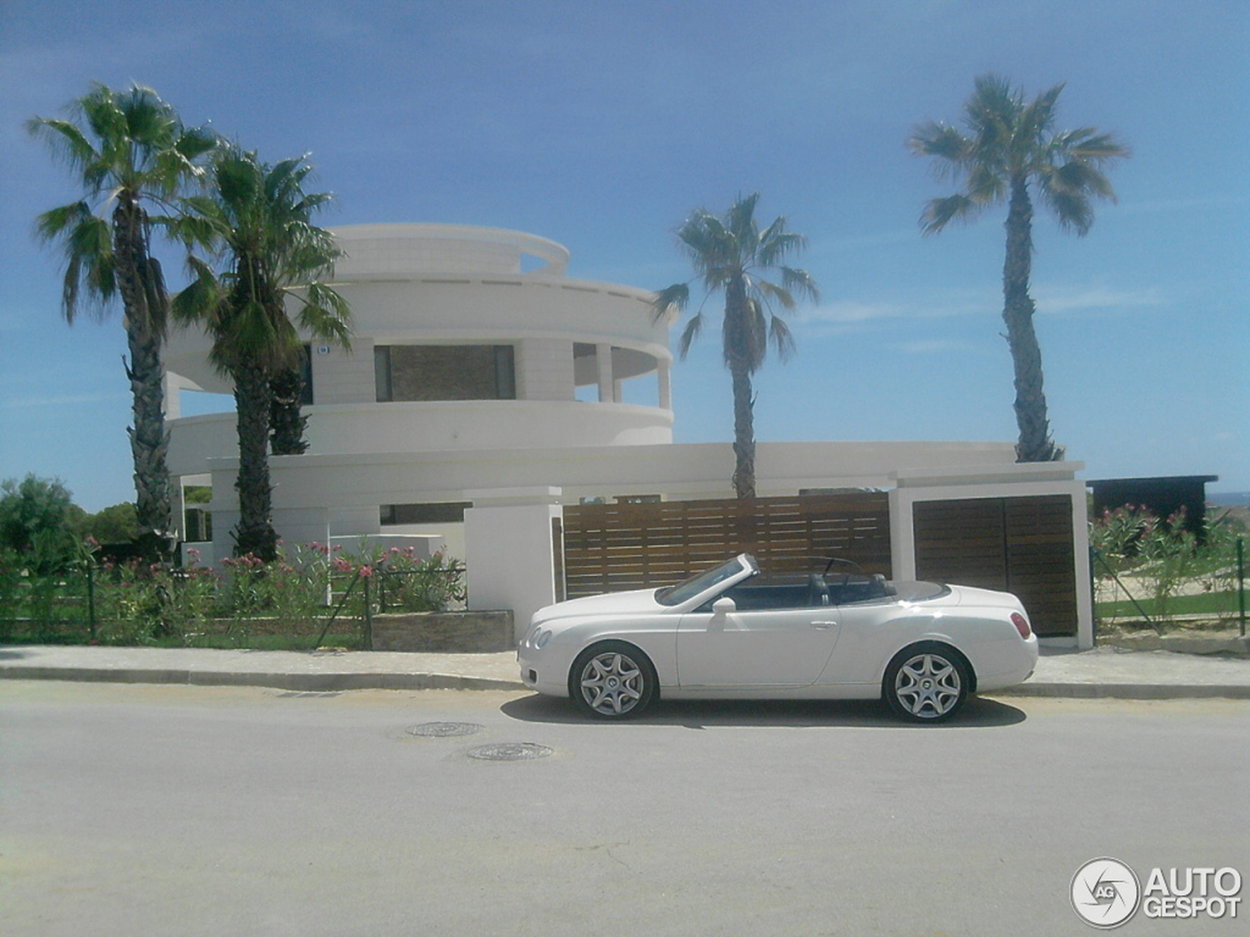 Bentley Continental GTC