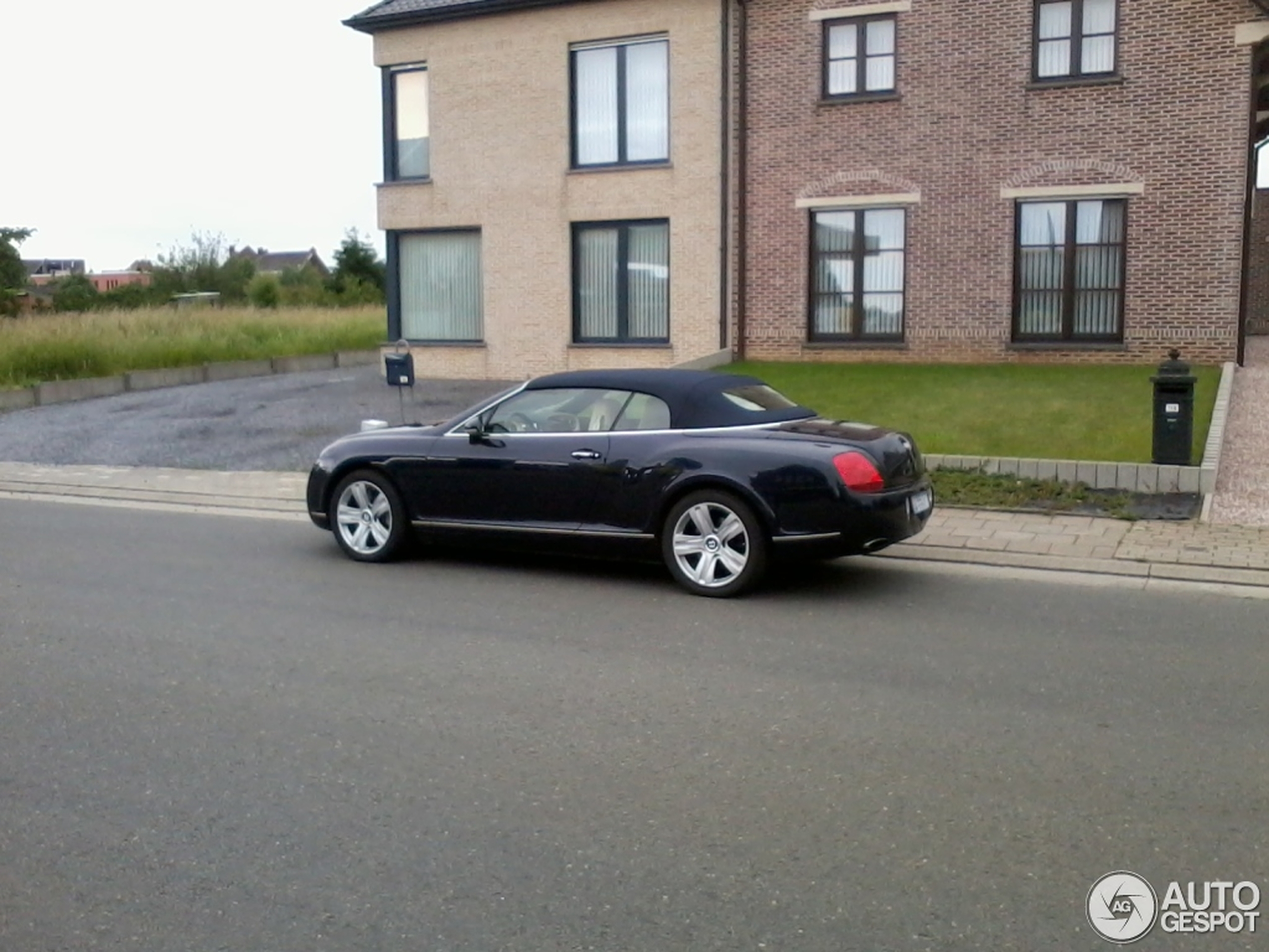 Bentley Continental GTC