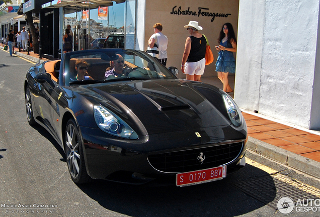 Ferrari California