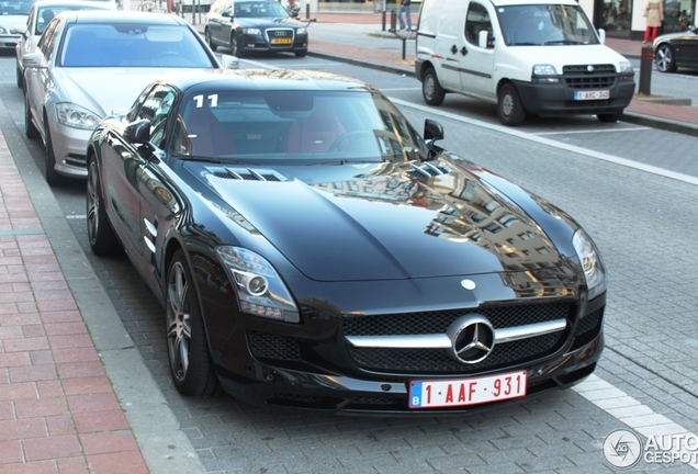 Mercedes-Benz SLS AMG